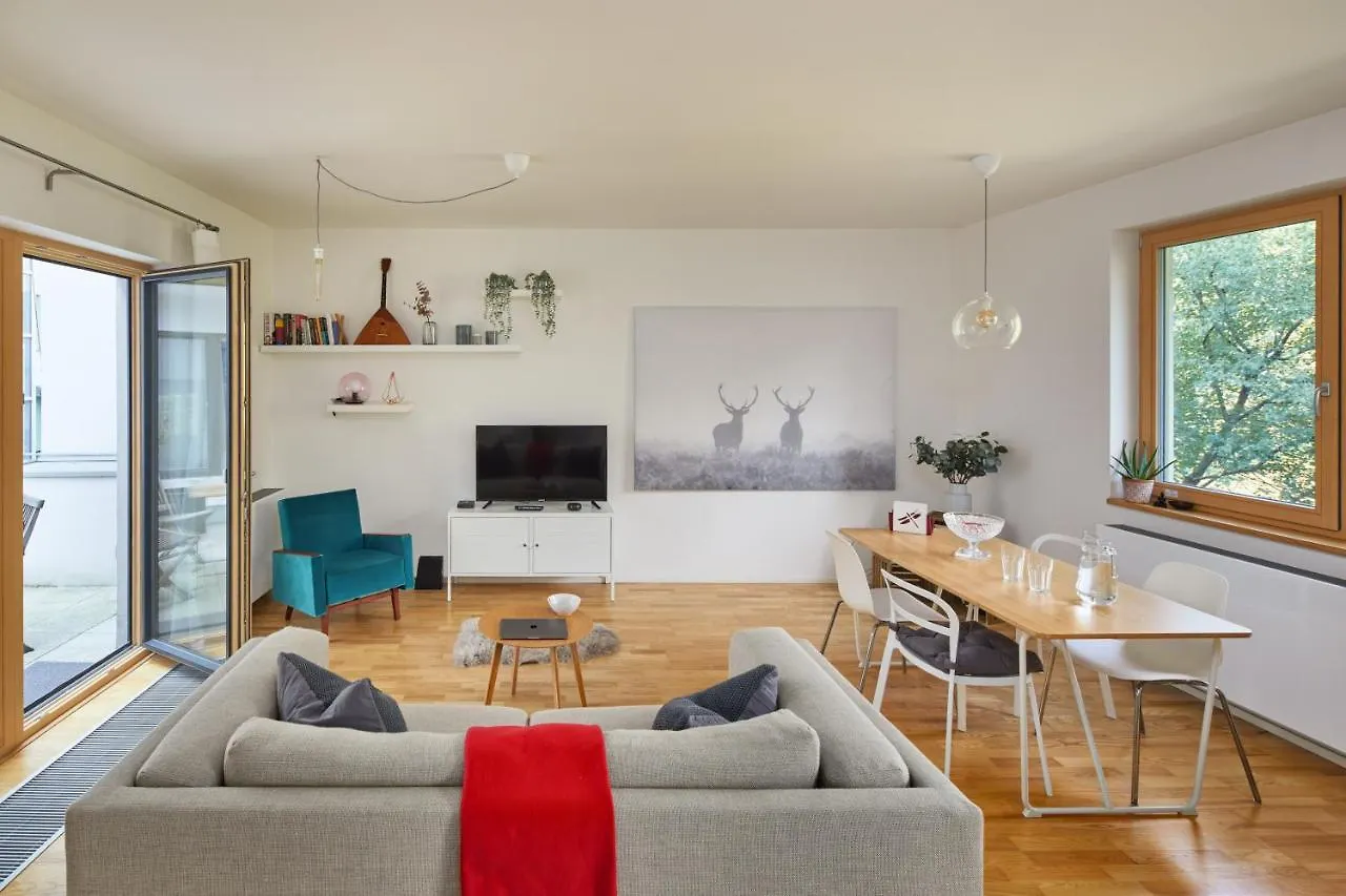 Apartment Prague Days - Apt W 2Bdr - 3 Balconies - Garage - Next To Park