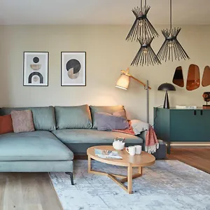 Days - Stylish With Terrace - Parking - Quiet Area Apartment
