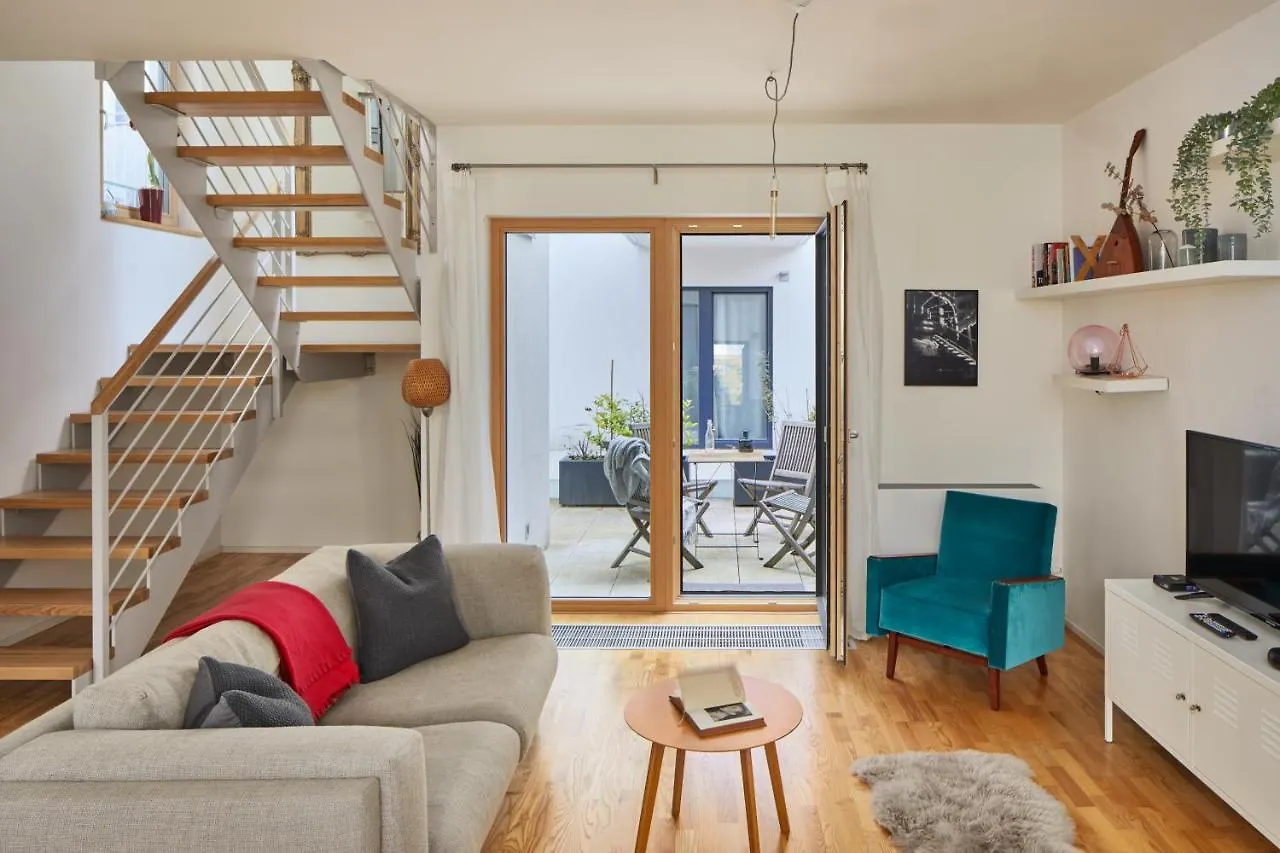 Апартаменты Prague Days - Apt W 2Bdr - 3 Balconies - Garage - Next To Park Чехия