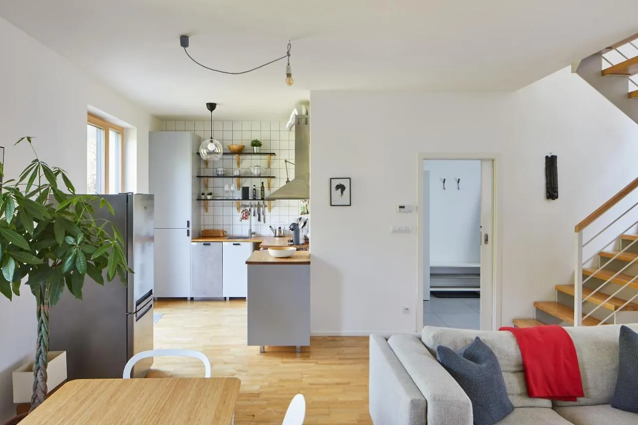 Prague Days - Apt W 2Bdr - 3 Balconies - Garage - Next To Park